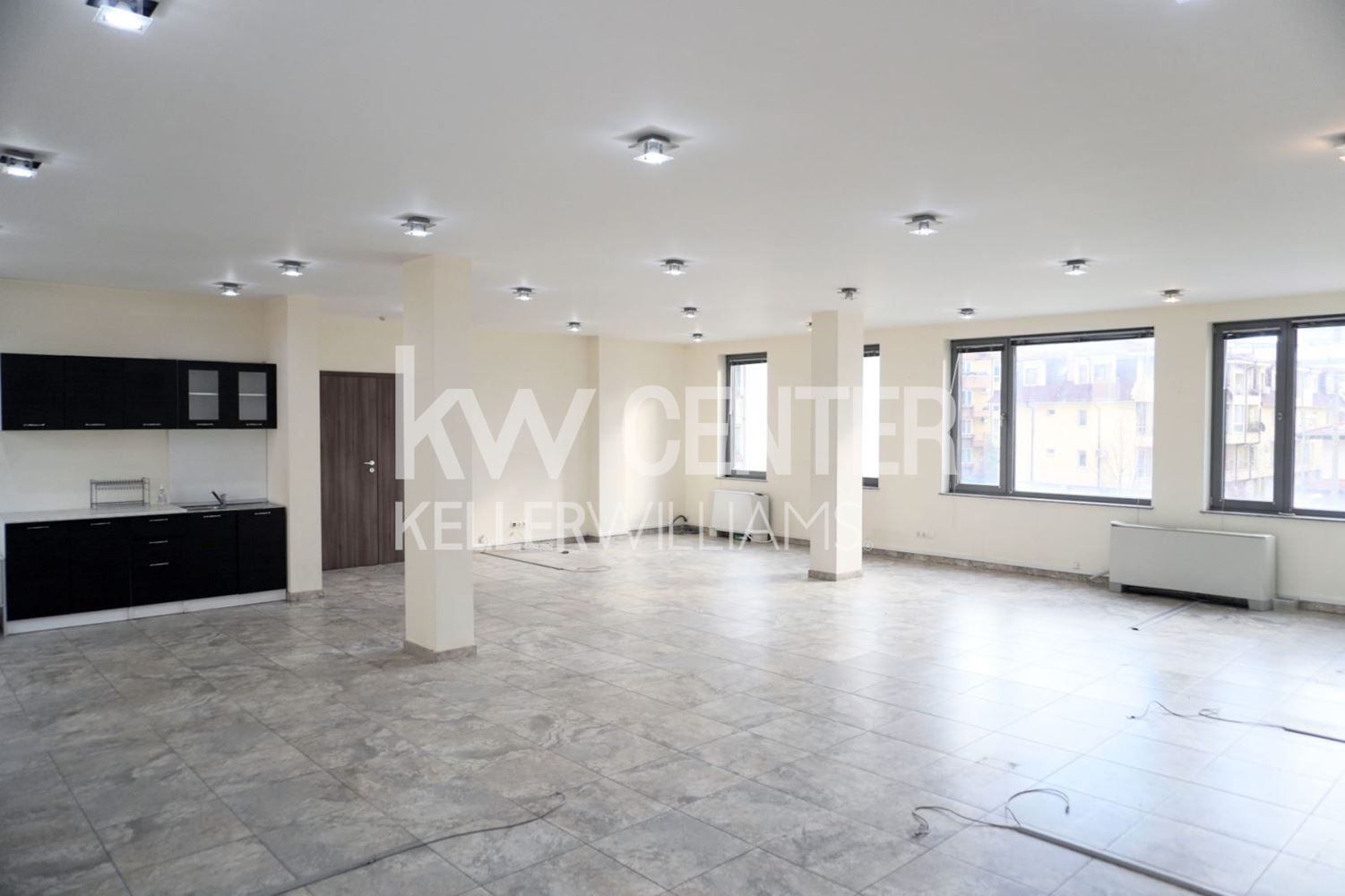 136 m² офис под наем