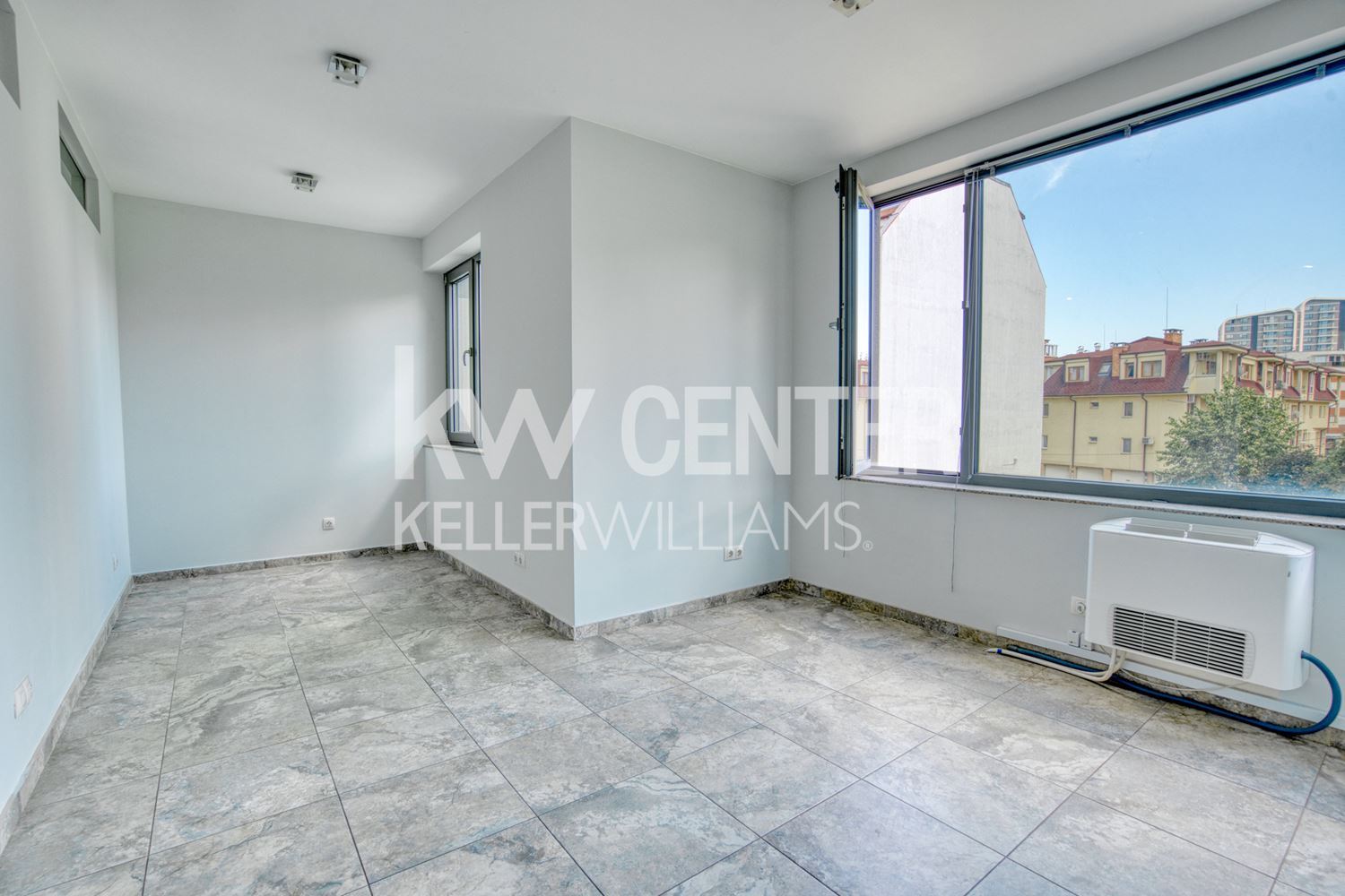 136 m² офис под наем
