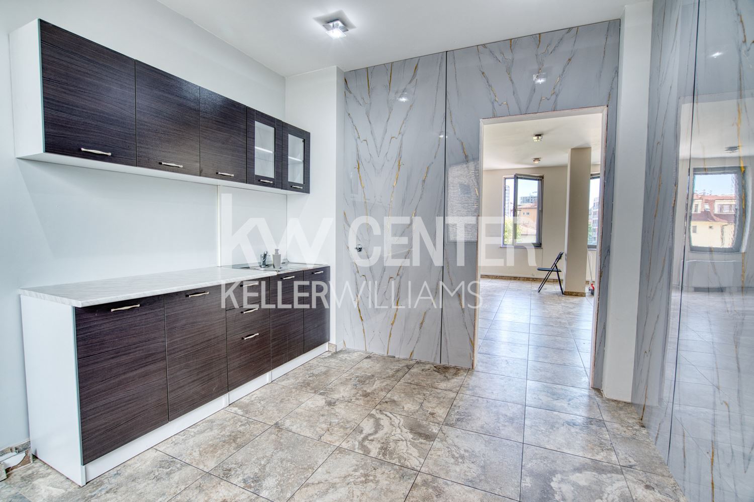136 m² офис под наем