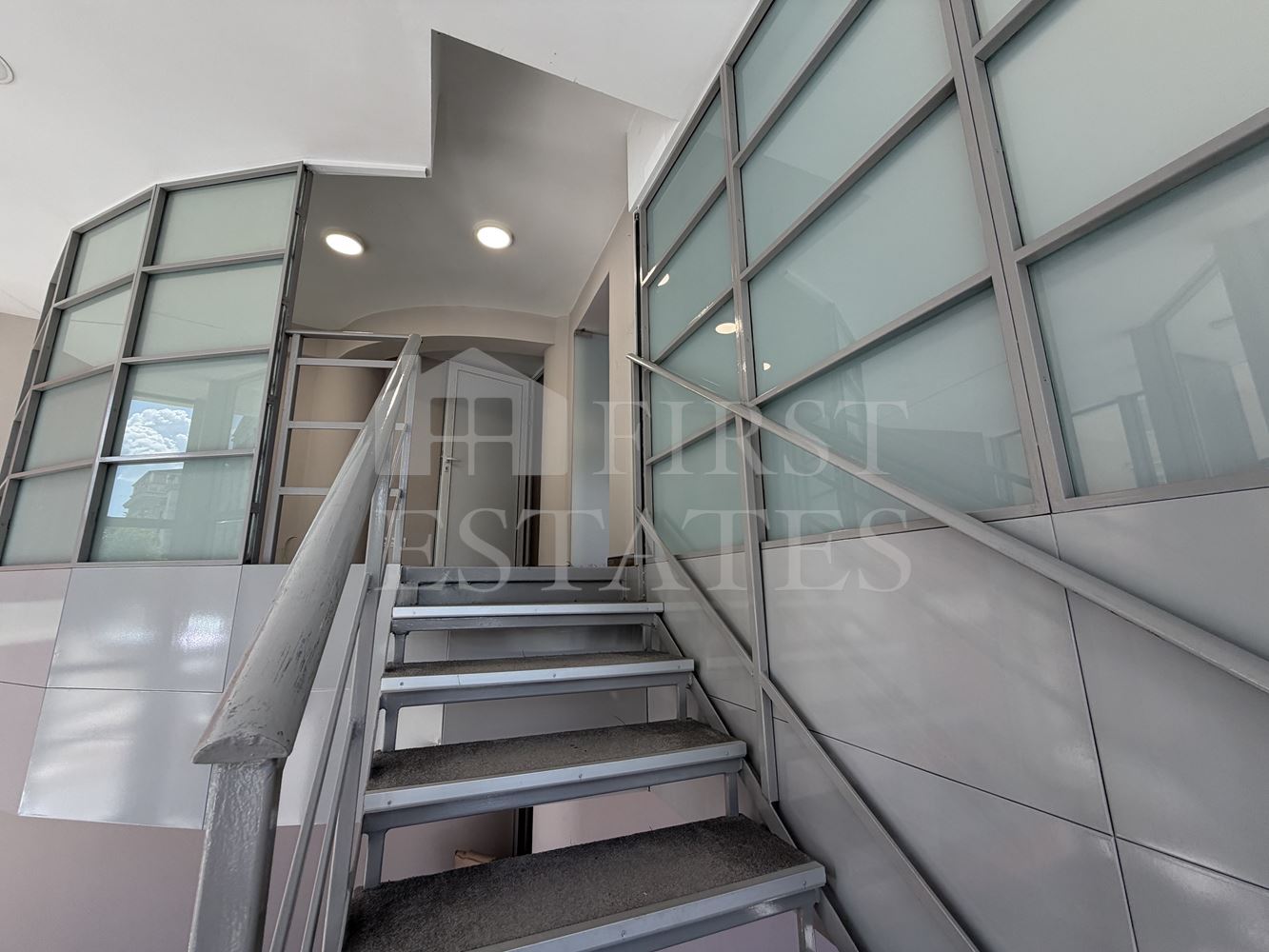 120 m² офис под наем