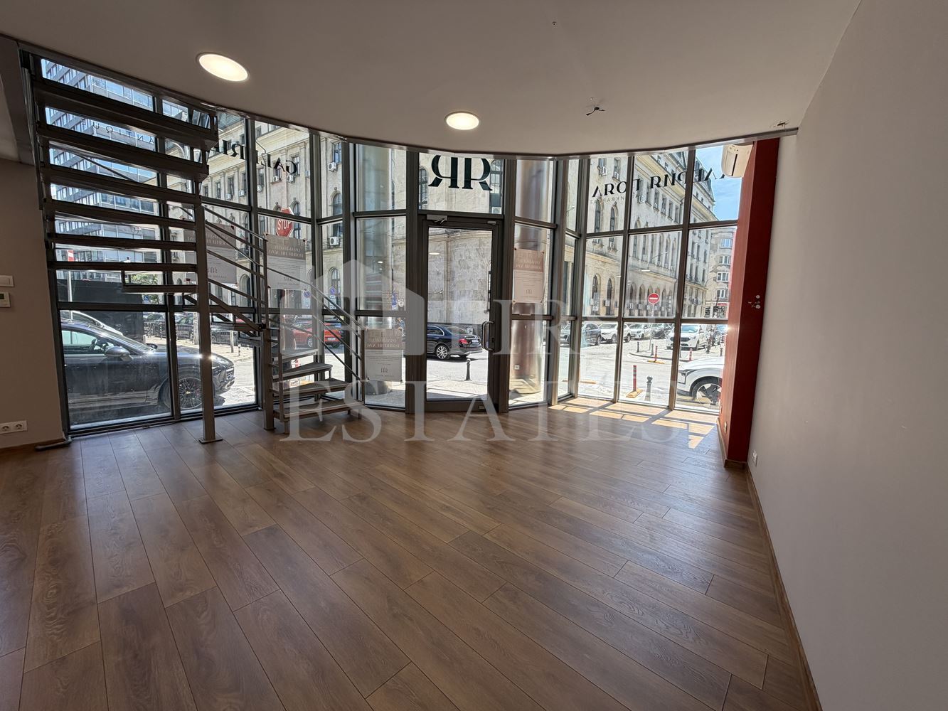 120 m² офис под наем