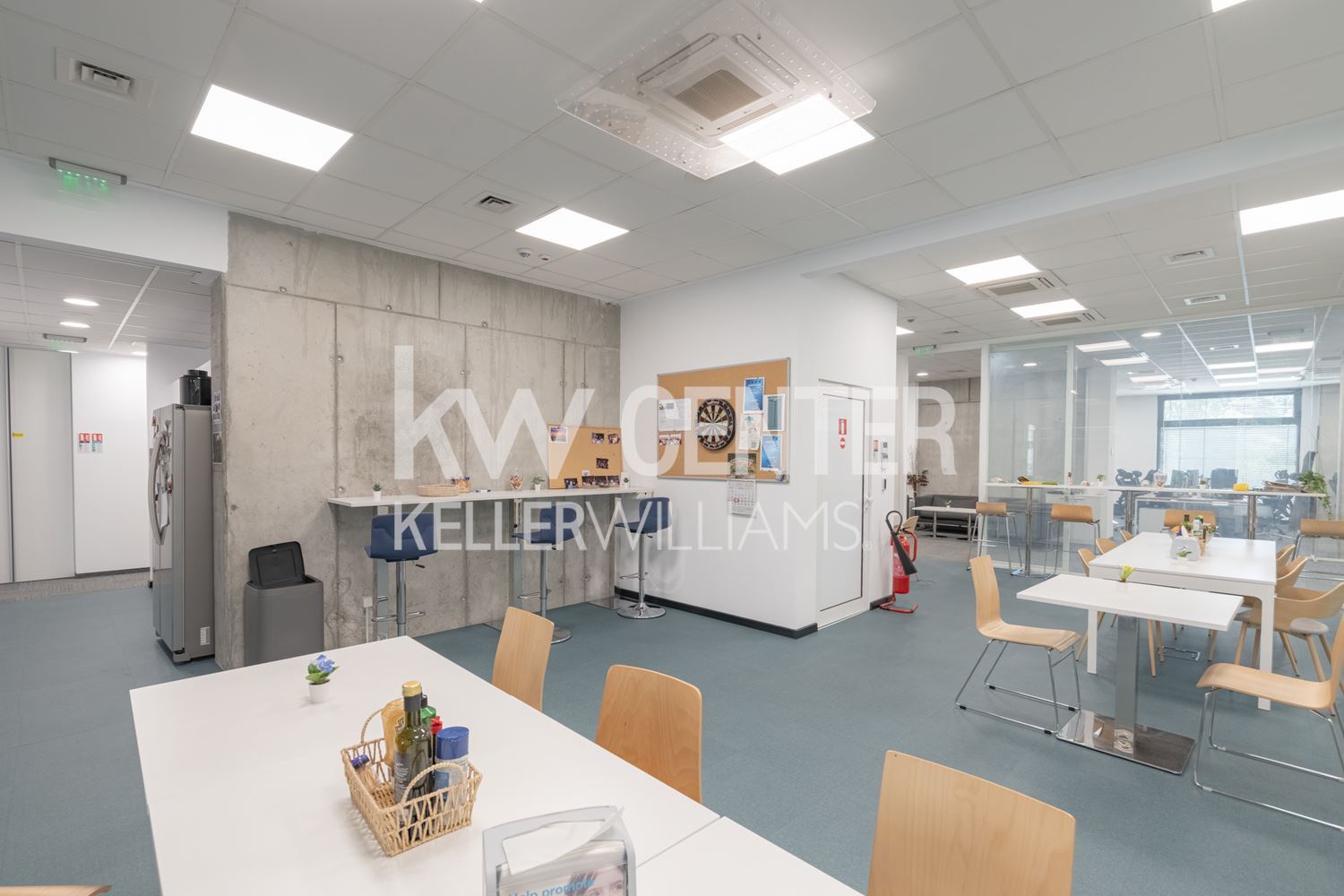 1711 m² офис под наем
