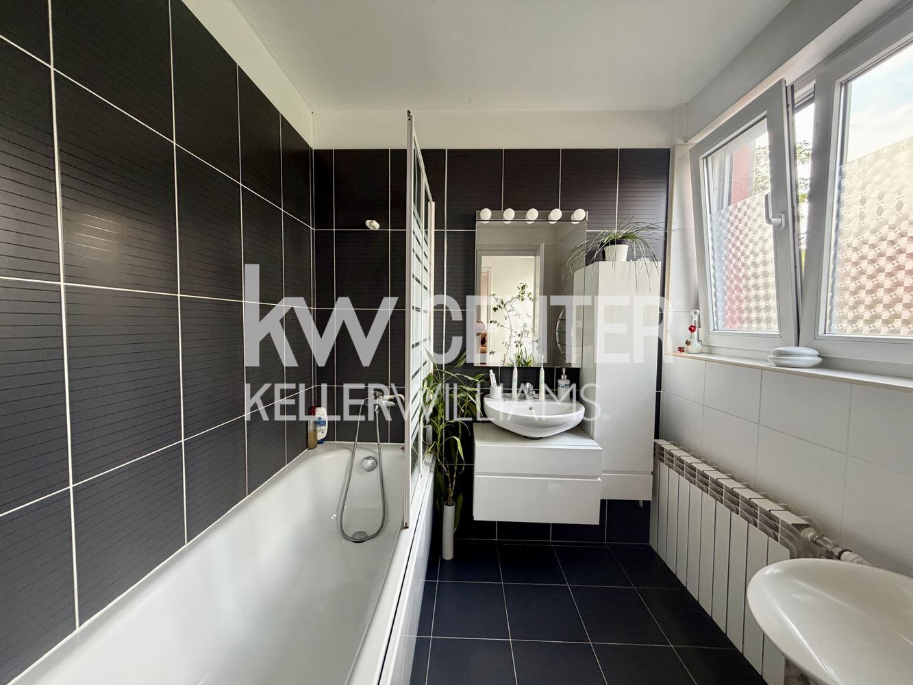 4 bedroom house for rent