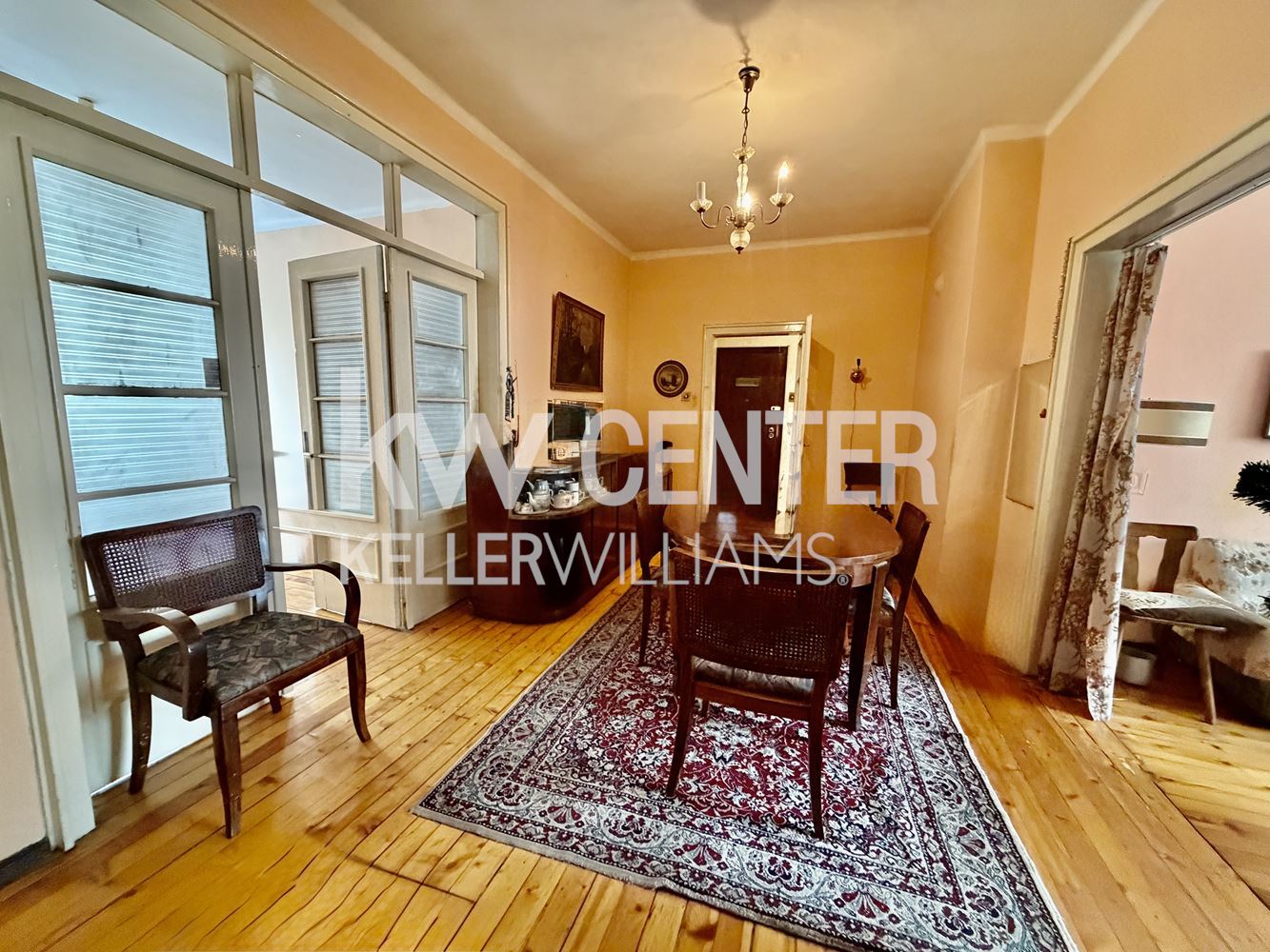 3 bedroom apartment for sale